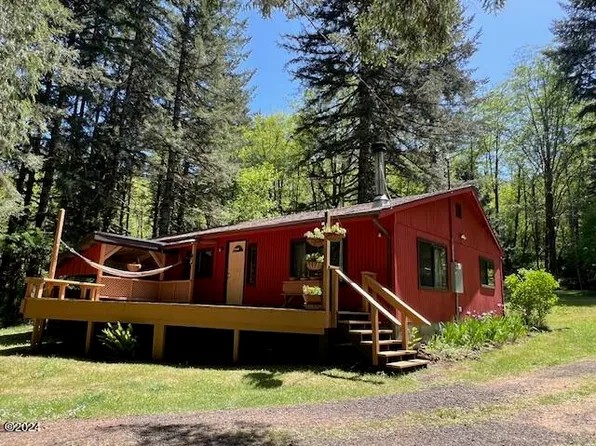 831 E Buck Creek Rd, Tidewater, OR 97390
