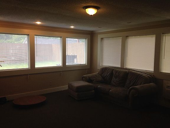 4th image of 2300 Barbaro Dr