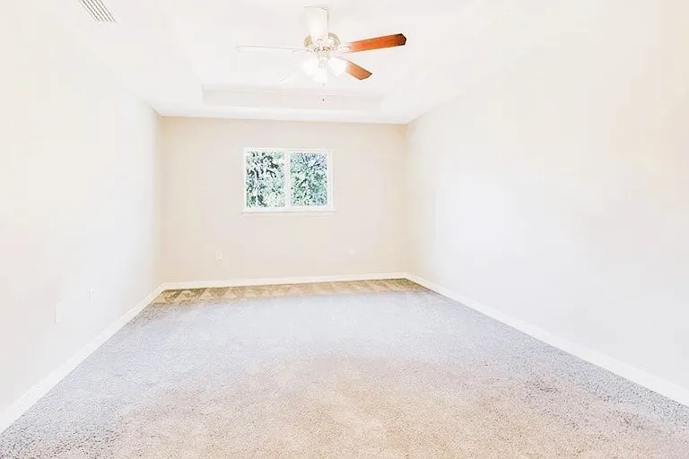 347 Pinehurst Ave — Photo 4