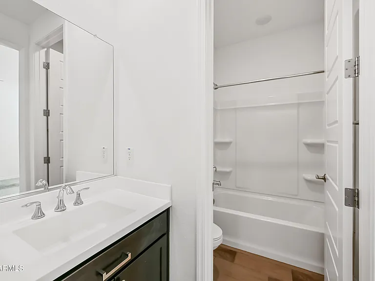 14049 W Desert Hollow Dr — Photo 19