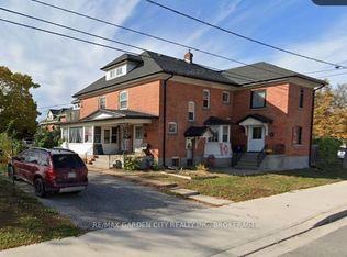 323 Queenston St #1, Saint Catharines, ON L2P 2X7