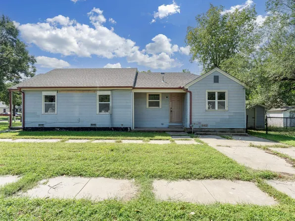 2301 E Random Rd, Wichita, KS 67214