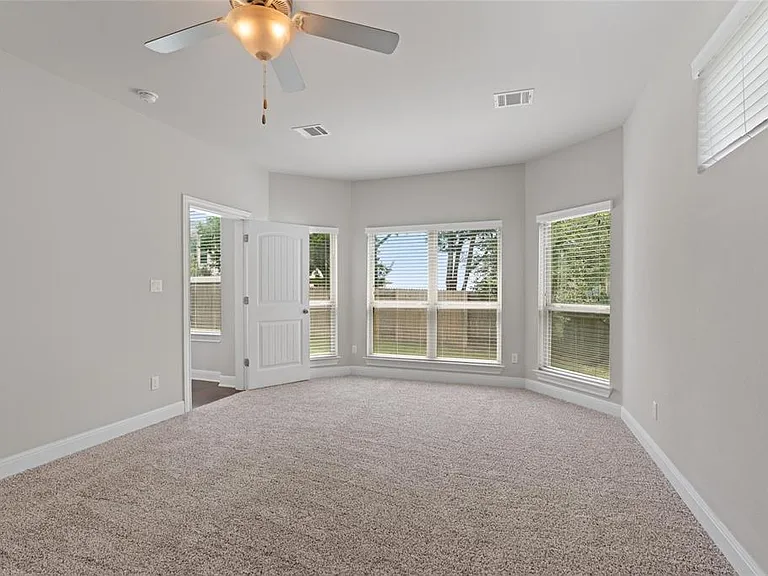 15601 Cabrillo Way — Photo 23