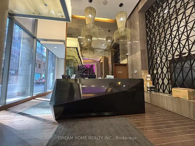 8 Mercer St #1503 — Photo 3