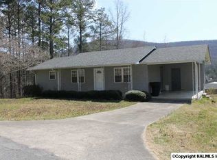 4057 Plains Ave SW, Fort Payne, AL 35967