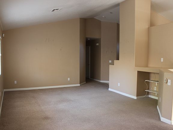 3rd image of 2506 Carolina Ct