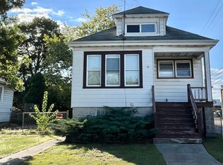 9516 S Homan Ave, Evergreen Park, IL 60805