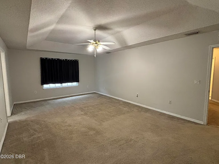 35 Rae Dr — Photo 15