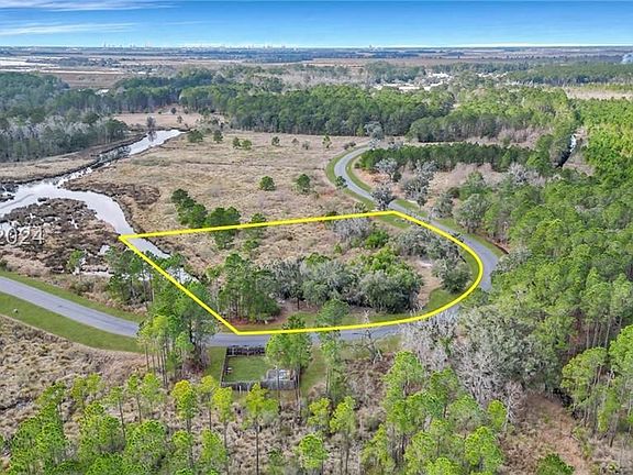 3rd image of 1513 Hunters Loop S