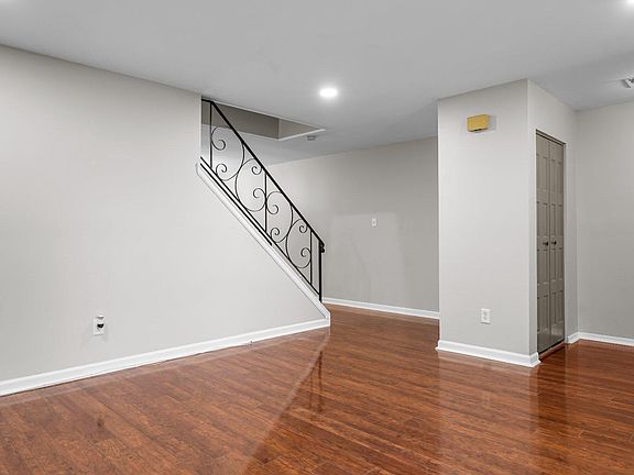 4th image of 5431 Yarmouth Rd