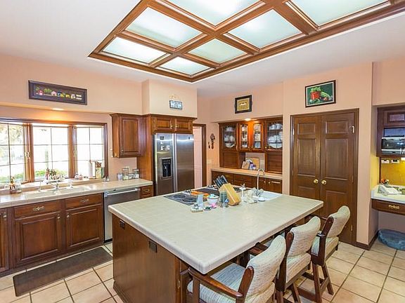 5th image of 5003 Sherwood Ln #3913/4