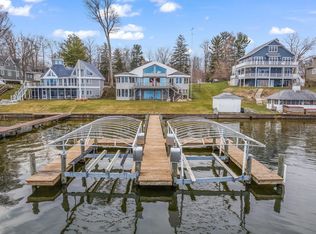 7577 Forest Beach Rd, Watervliet, MI 49098