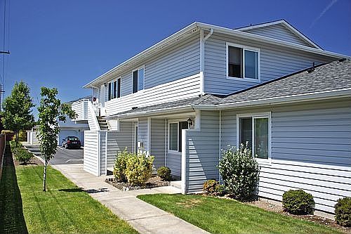 3rd image of 1022 10th Ave SE