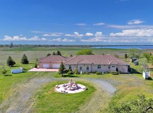 1571 Afterbay Dr, Oroville, CA 95965