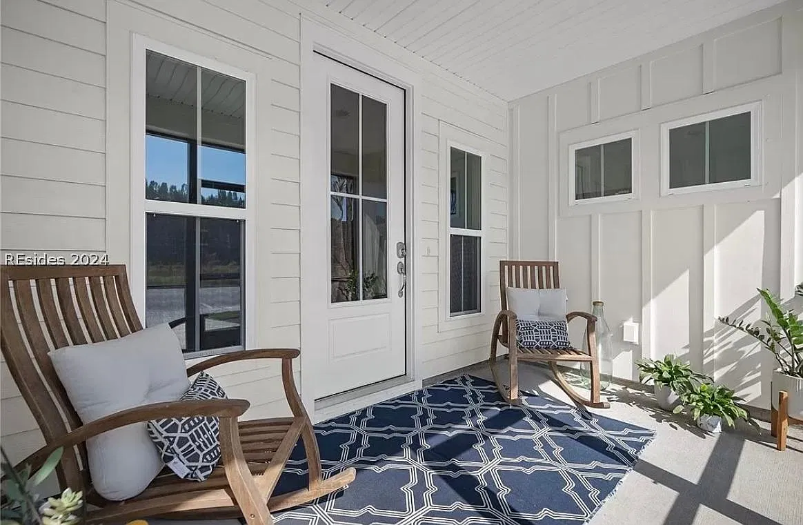 3 bed, 2.5 bath, 1716 sqft, $3,000 — Photo 3