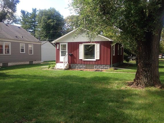2nd image of 9006 Richard Ave
