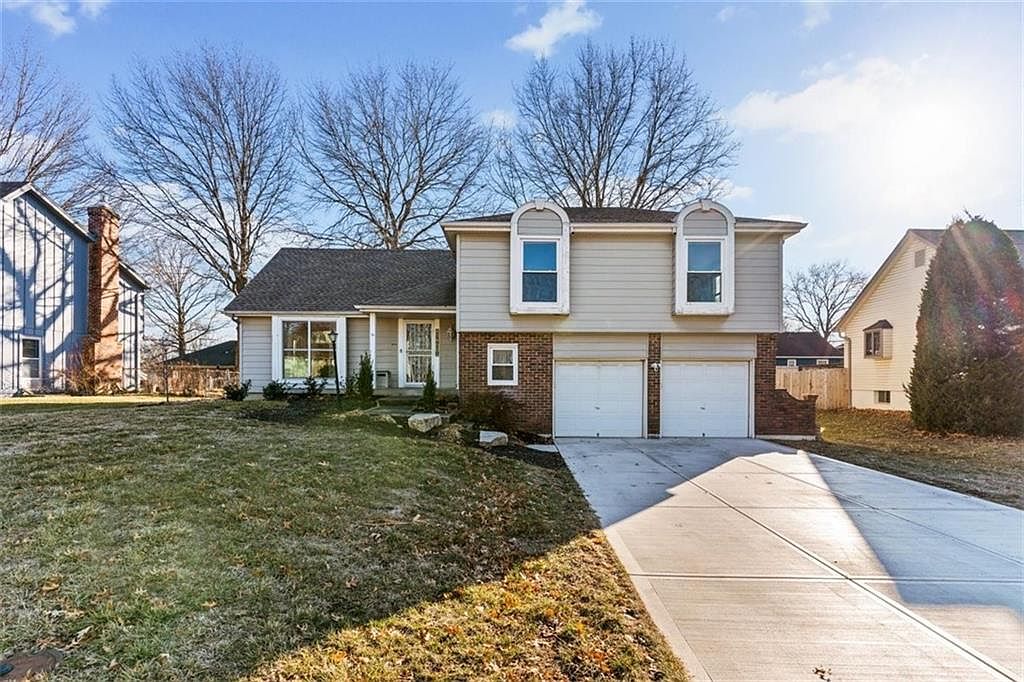 14919 W 93rd Ter, Lenexa, KS 66215 | Zillow