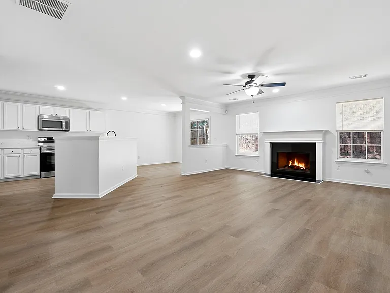 3050A Centerglen Ln — Photo 5