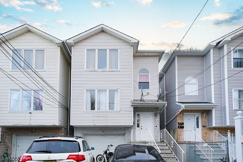 1st image of 111 Highland Ave