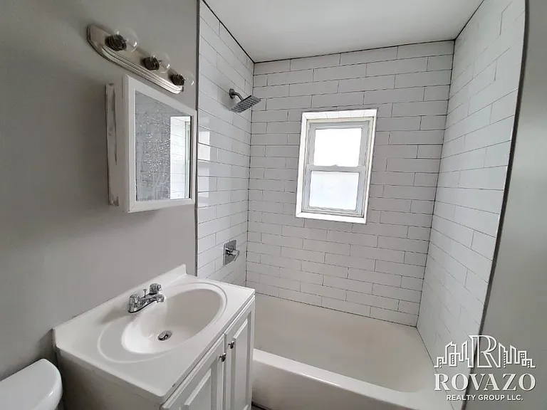 77-76 Grafton Ave #C23 — Photo 2