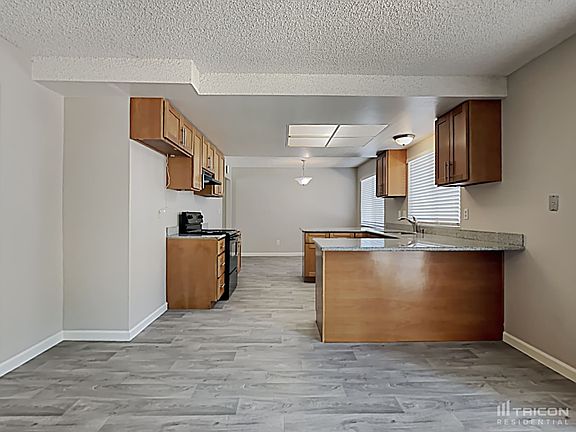 5th image of 25 Heatherwood Ct