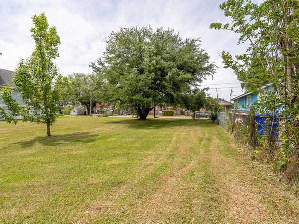 2303 Peonie Ave, North Charleston, SC 29405