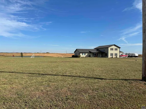 1850 Road S, Emporia, KS 66801