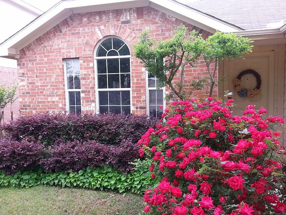 1st image of 11913 Hickory Cir