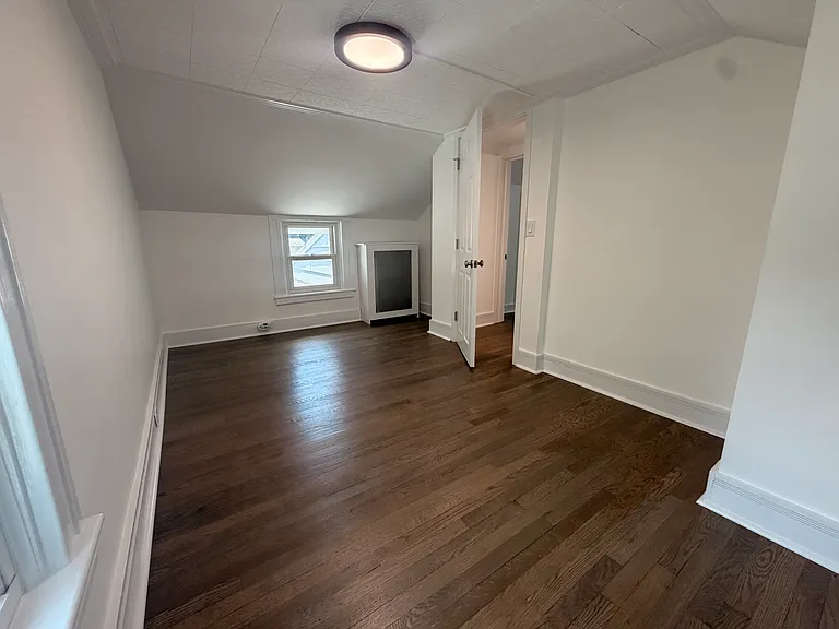 94 Center St — Photo 13