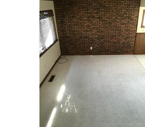 5th image of 4231 Woodmere Dr