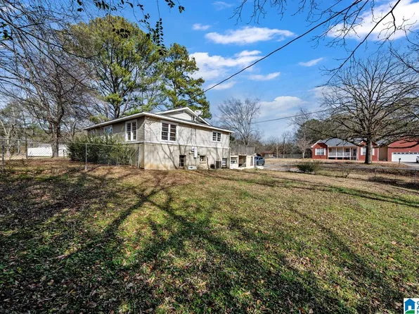 133 Lark St, Gardendale, AL 35071