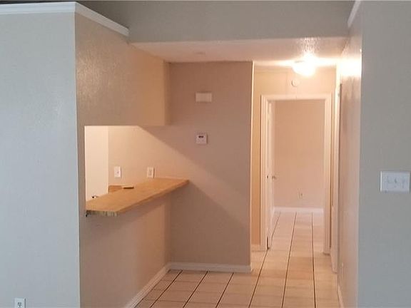 5th image of 9815 Caravelle Ct