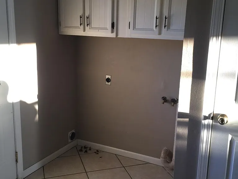 620 Easy St #10 — Photo 4