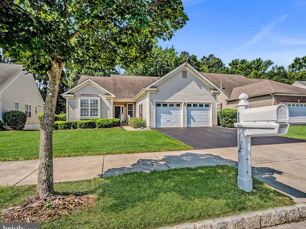 102 Springmill Dr, Middletown, DE 19709