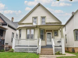 2166 South 6th STREET, Milwaukee, WI 53215