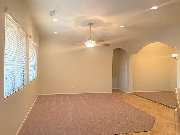 5th image of 30806 N 126th Dr