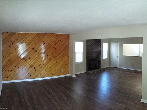 5th image of 5102 Lawndale Dr