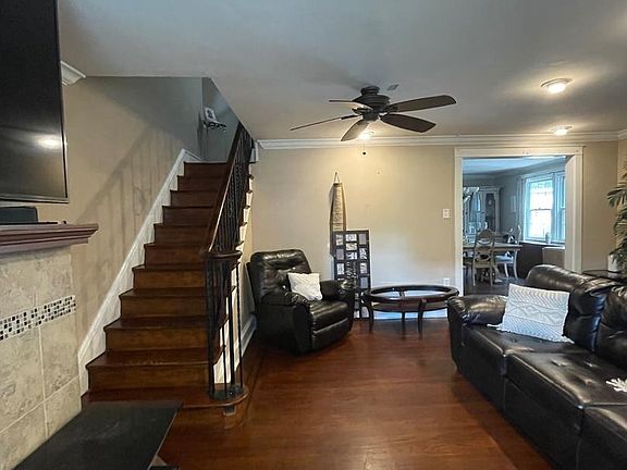 2nd image of 45 Ardmore Ave