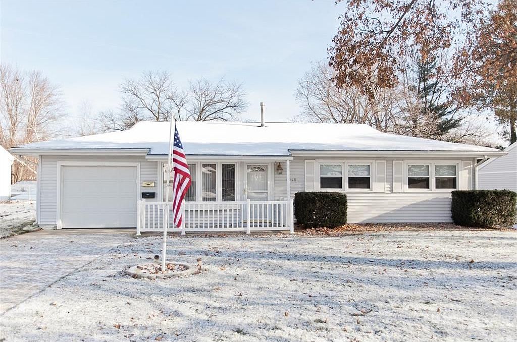 4940 Kesler Rd NW, Cedar Rapids, IA 52405 | Zillow