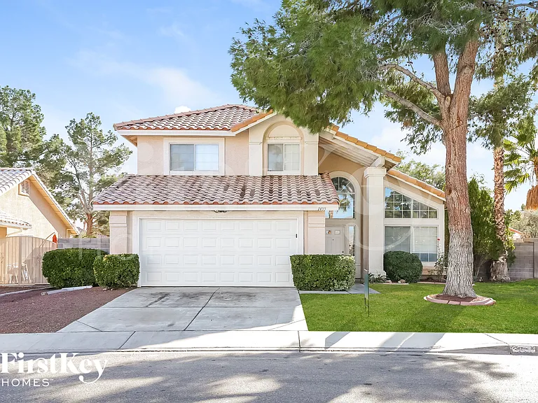 1455 Heather Ridge Rd — Photo 1