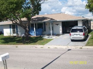 8922 Sterling Ln, Port Richey, FL 34668