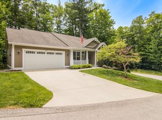 6475 Cedarmere, Traverse City, MI 49686