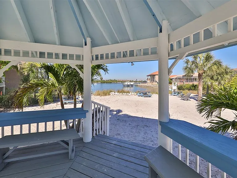 929 Symphony Isles Blvd — Photo 58