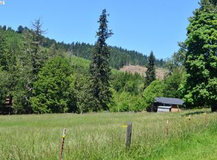 76946 Harvey Dr, Oakridge, OR 97463