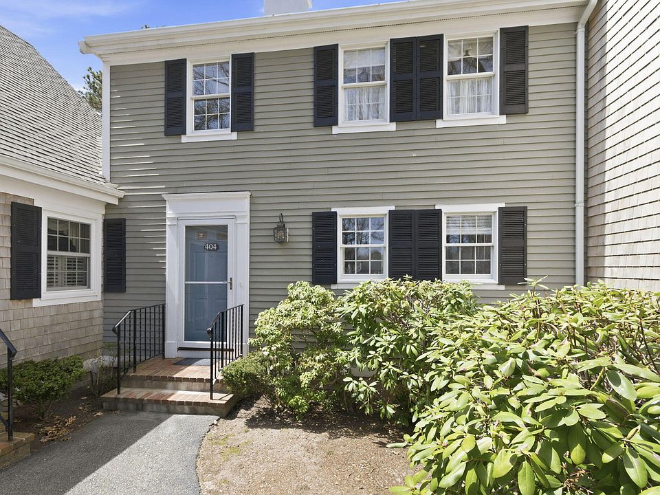 1st image of 404 Admiralty Heights UNIT 404