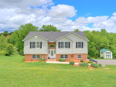 2405 Old Oregon Trl, Pulaski, VA, 24301