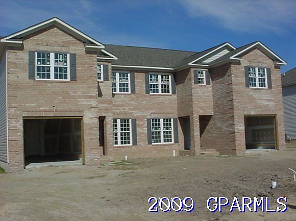 1st image of 201 Pointe Drive #B