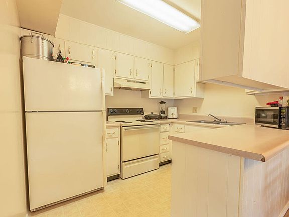 5th image of 900 Mountain Creek Rd APT 88