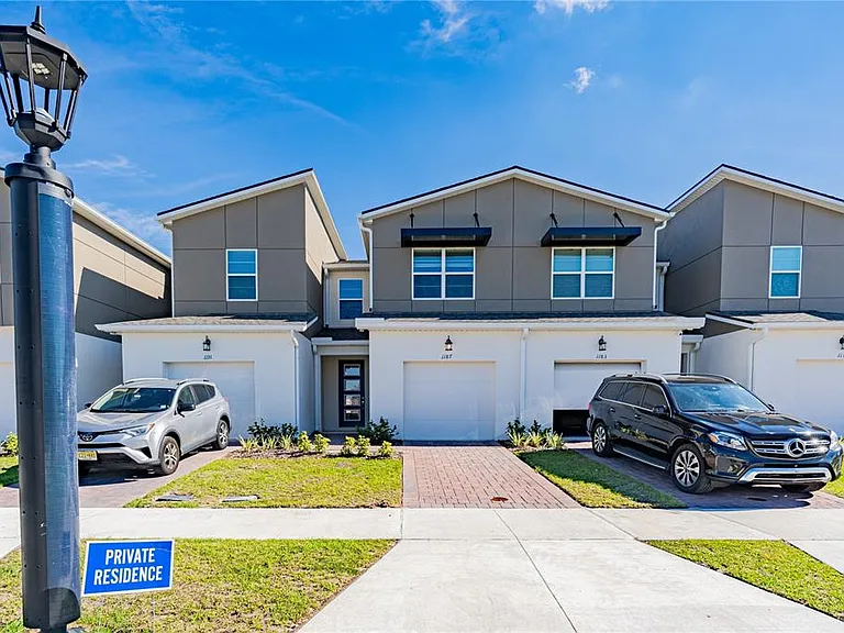 1187 Boardwalk Pl — Photo 1