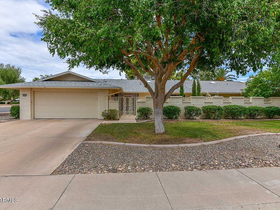 1st image of 18049 N DESERT GLEN Drive